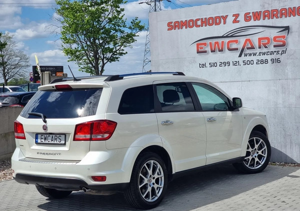 Fiat Freemont cena 45900 przebieg: 146000, rok produkcji 2014 z Nowogard małe 704